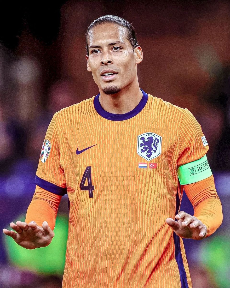 亚历山大不 亚历山大不