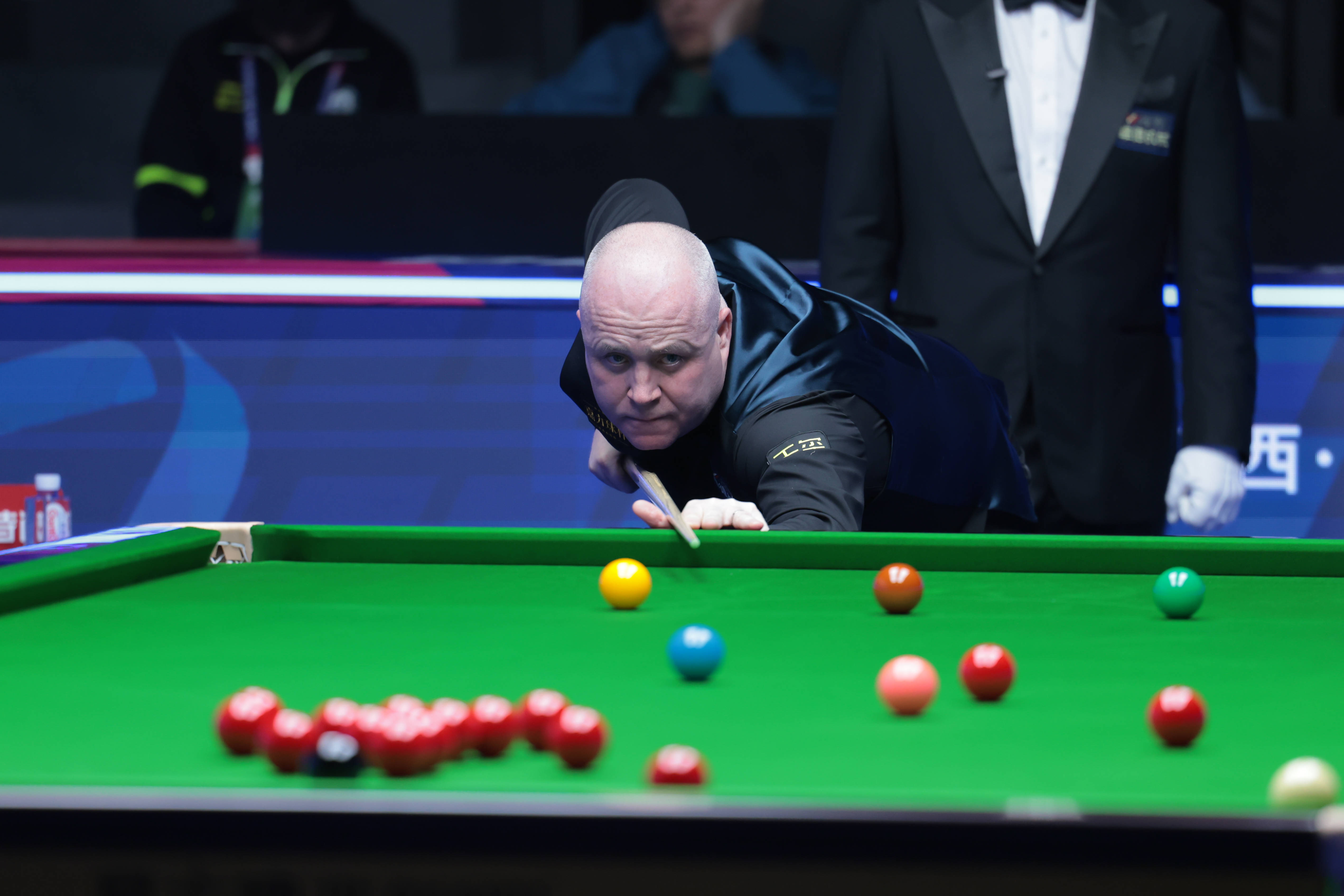 了对手巨大 了对手巨大